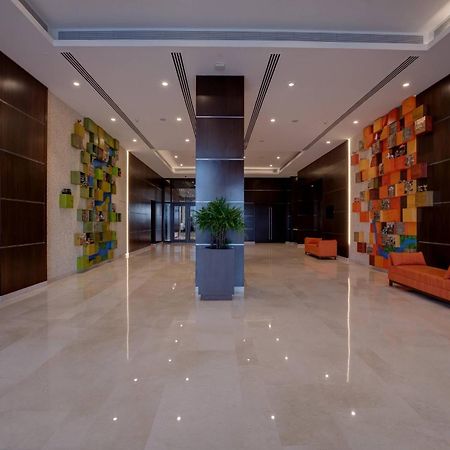 Hotel Courtyard By Marriott Surate Extérieur photo